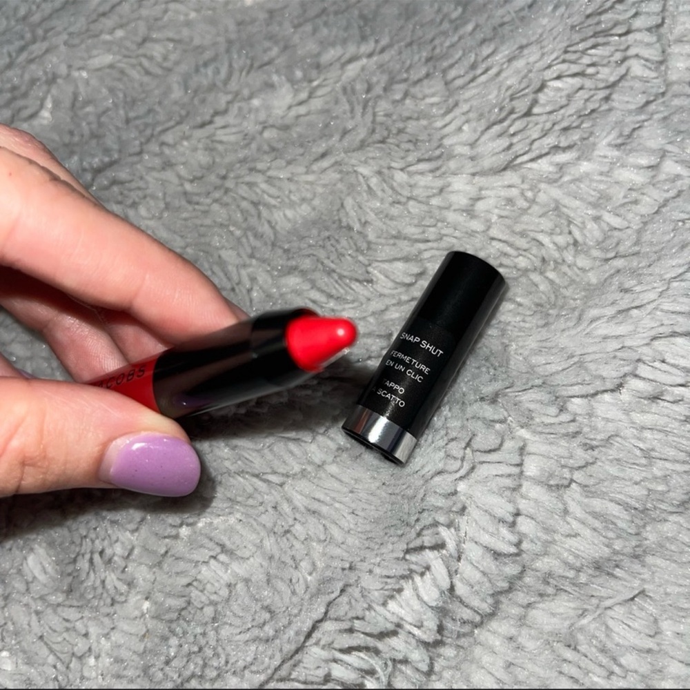 ‼️Limited Edition‼️NEW‼️Marc Jacobs 340 HOW ROUGE Liquid Lip Crayon - Picture 14 of 15